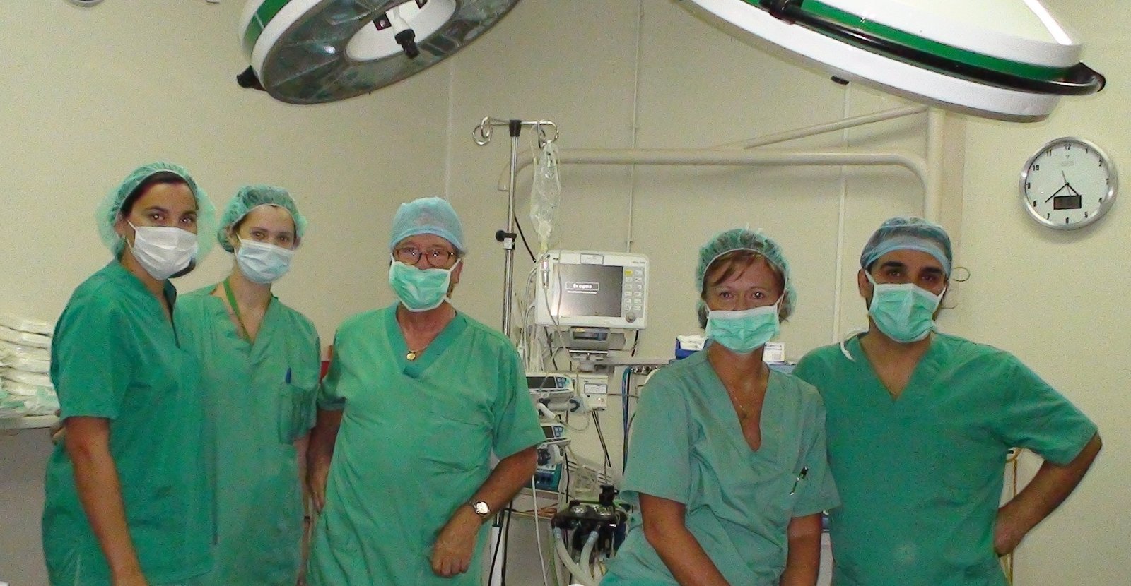 Equipo médico de Wellness Clinic León